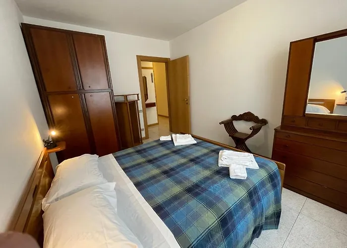 Cozy With Private Parking On Domaso's Lakeside - Larihome A09 Апартаменты Домазо